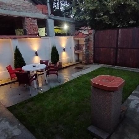 Appartamento Epi Lux House Zemun Esterno foto